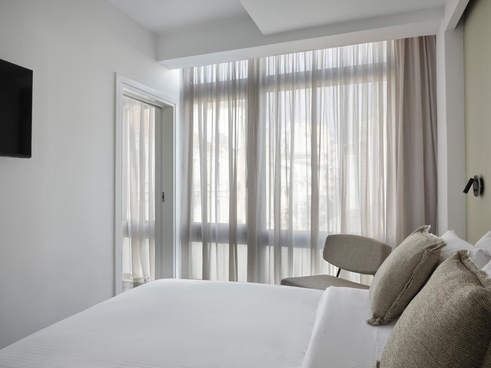 Residence Патра Екстериор снимка