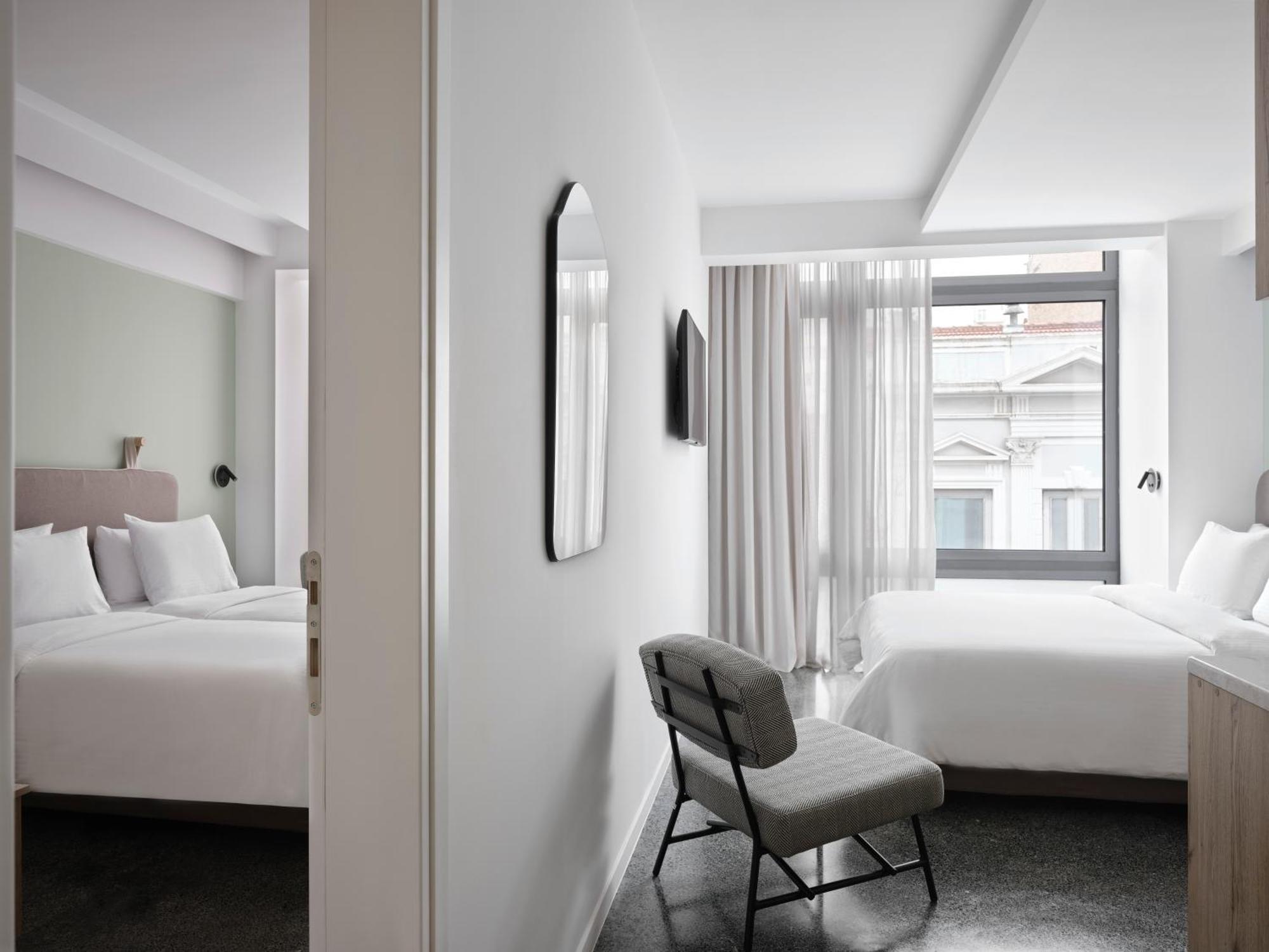 Residence Патра Екстериор снимка