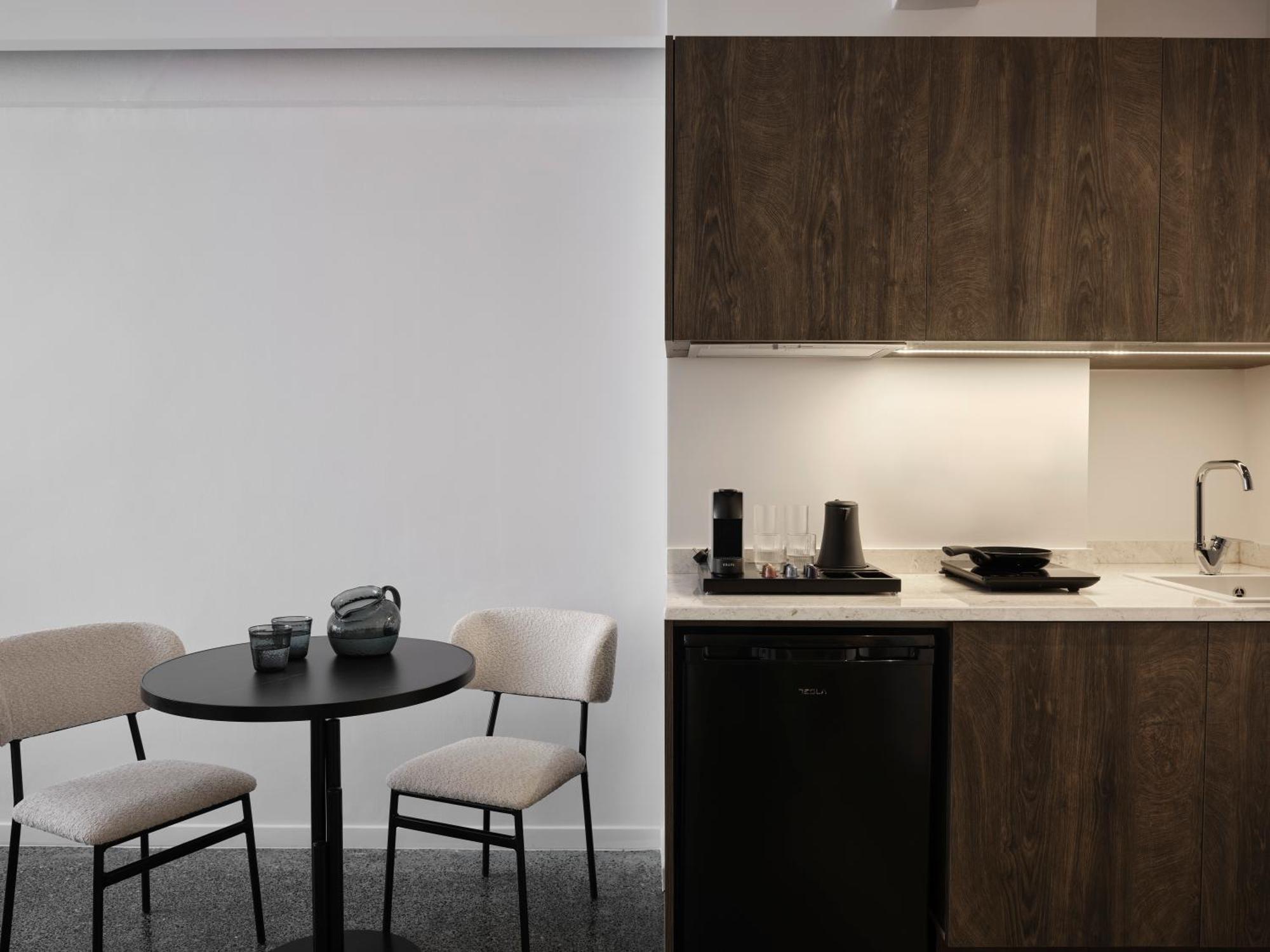 Residence Патра Екстериор снимка