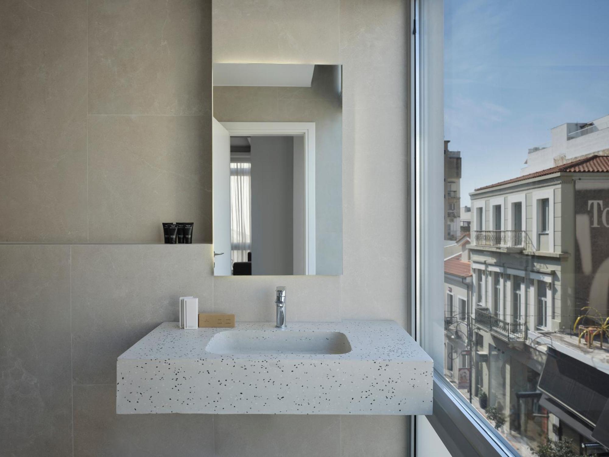 Residence Патра Екстериор снимка