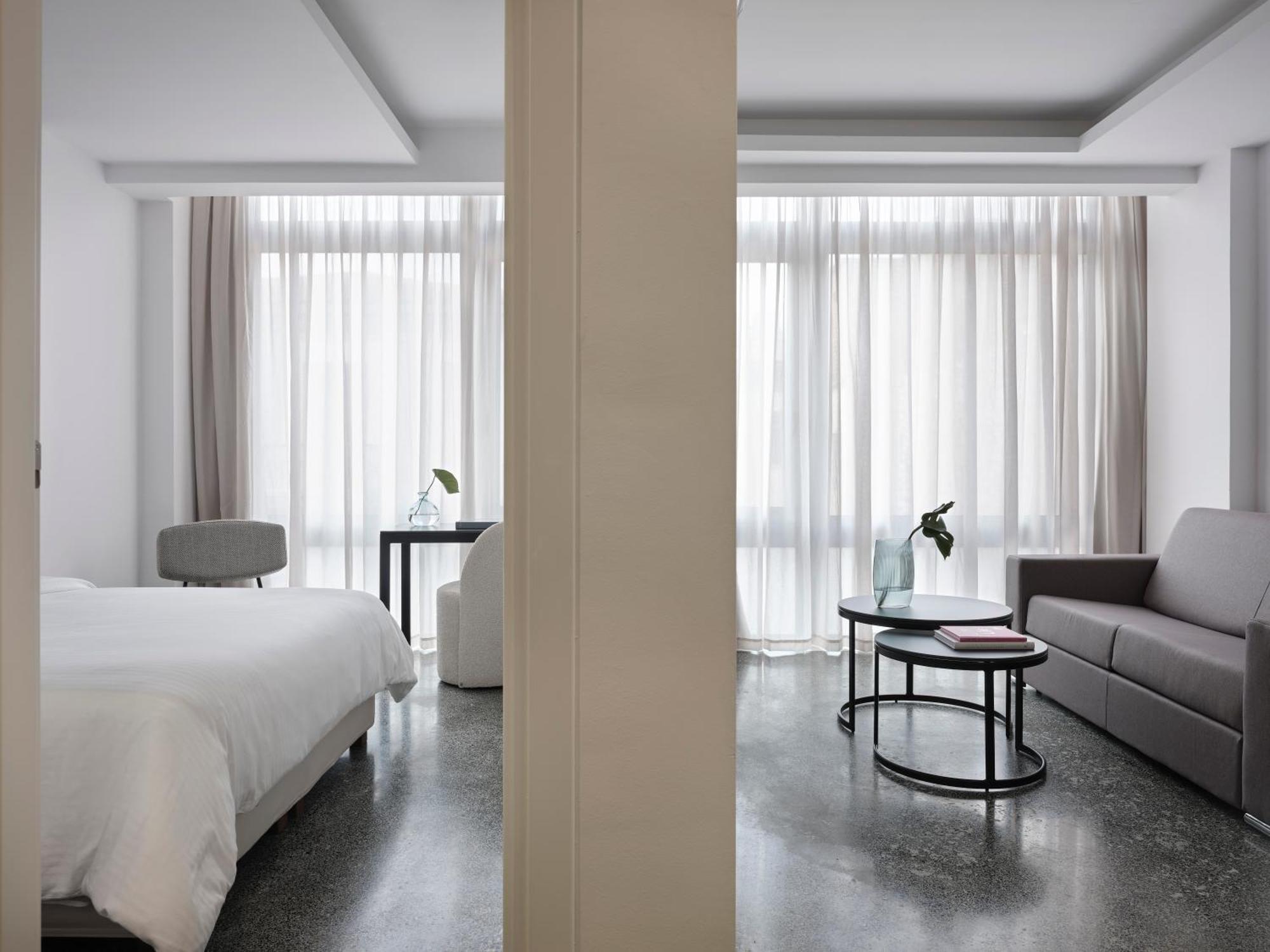 Residence Патра Екстериор снимка